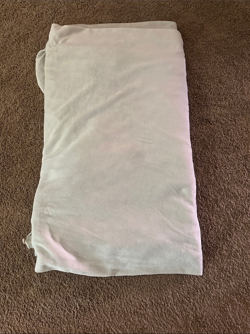 Soft light green Plush Bedding Blanket - Cozy Home Comfort
